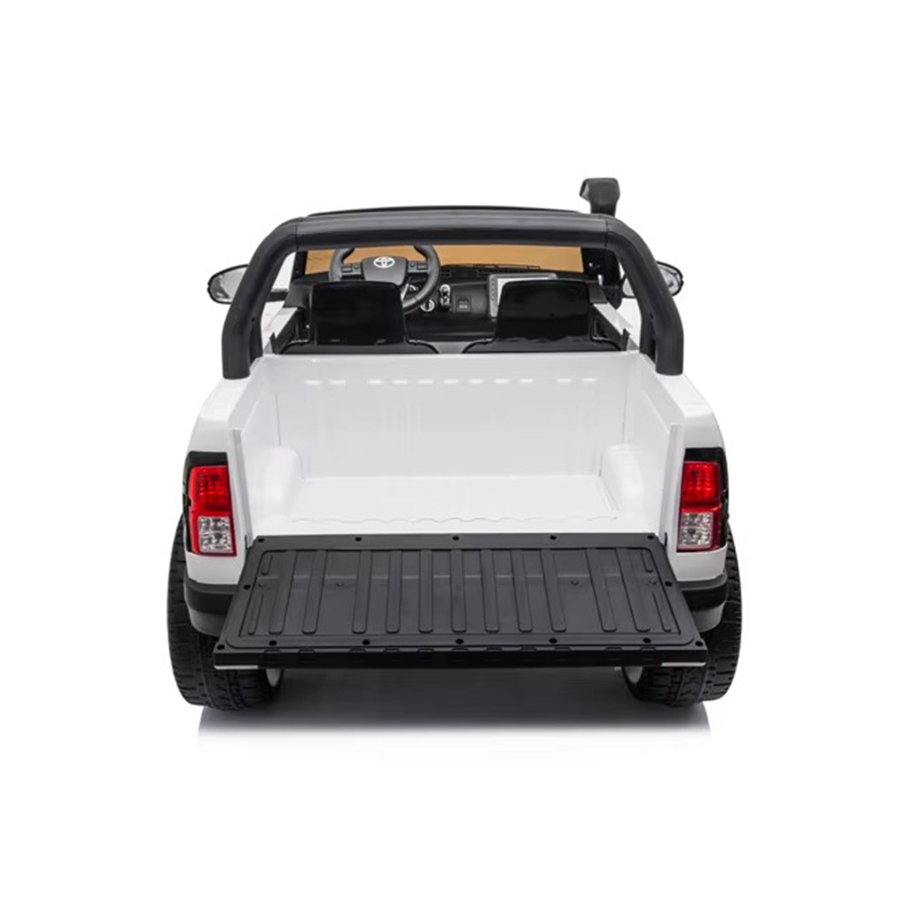 Detalhe da Toyota Hilux elétrica